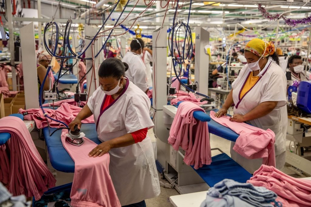 Top 5 African countries with the highest employed female population