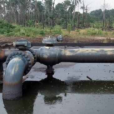 International gangs loot Nigerian crude while Africa’s richest man battles a ruthless mafia