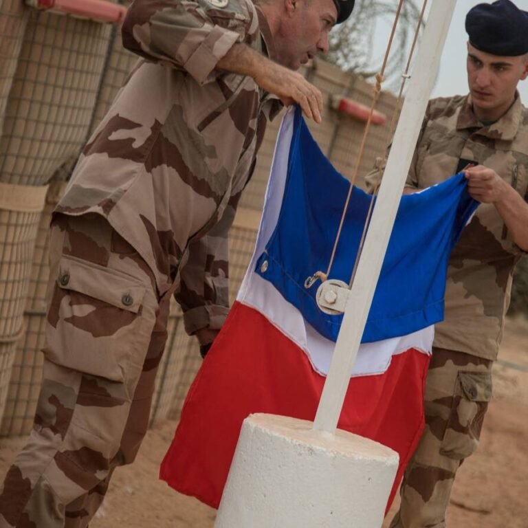 France halts counterterrorism efforts with Mali as diplomatic tensions escalate