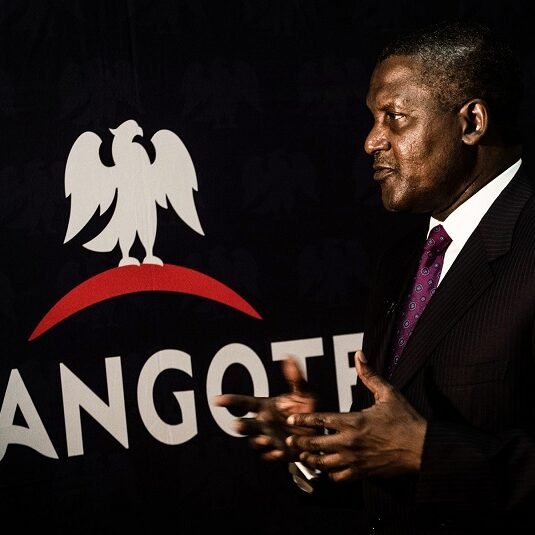 Nigerian billionaire Aliko Dangote eyes US$1 billion industrial expansion in Zimbabwe