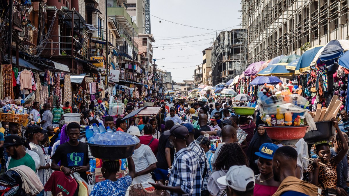 Report: Over 40% of Nigeria’s informal businesses make less than $12 daily