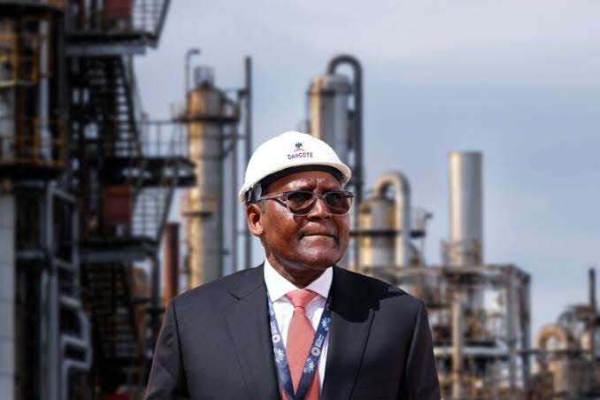 Dangote reduces Nigeria’s dependence on dollars despite resistance from the old system