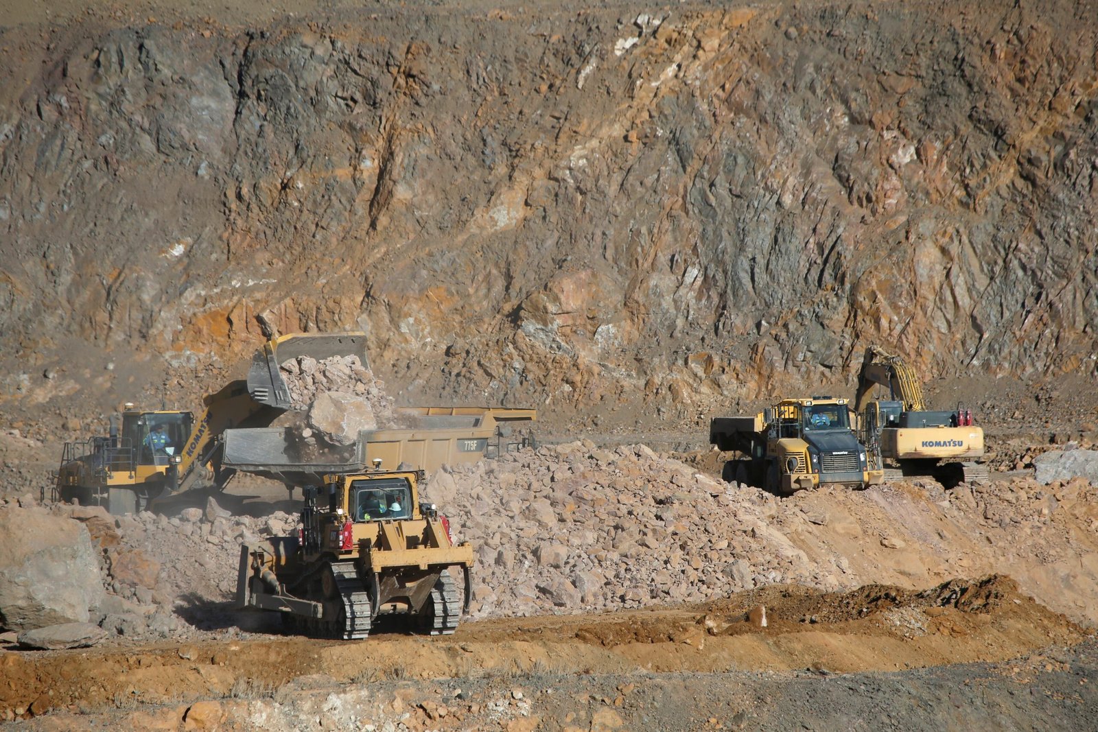 China continues rare earth lead over US and Europe with new discovery in East Africa