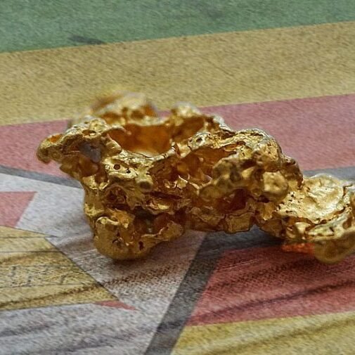 Zimbabwe to expand gold processing capacity with new refinery amid record production surge