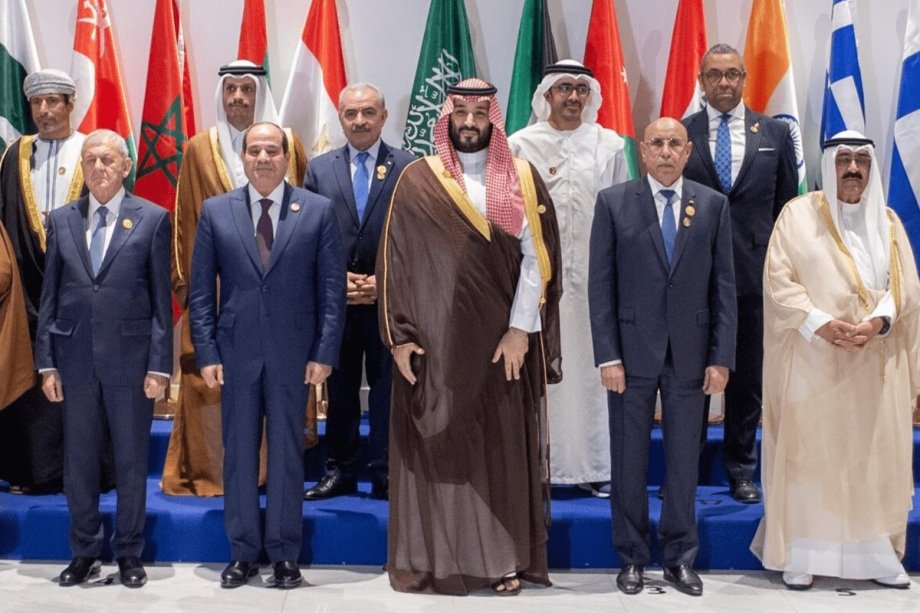 A Gulf nation, 2030 FIFA World Cup host and four Arab nations rally behind Infantino as his FIFA future hangs in the balance