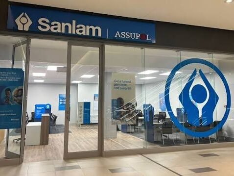 South Africa’s largest general insurer faces stock-market exit as Sanlam offers shareholders a 26.6% premium